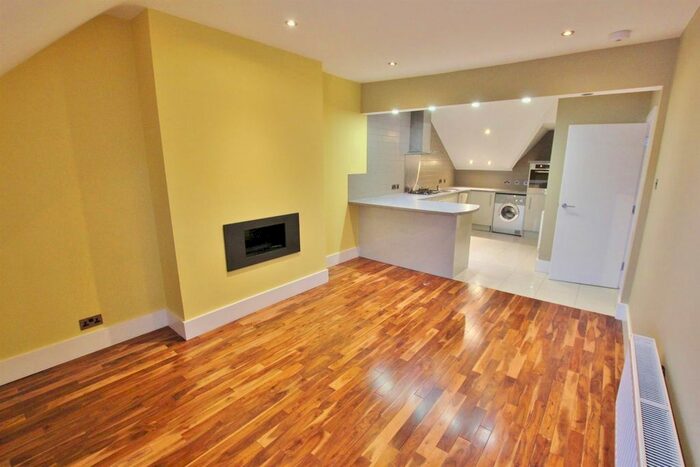 1 Bedroom Flat To Rent In Christchurch Road, Boscombe, Bournemouth, BH1