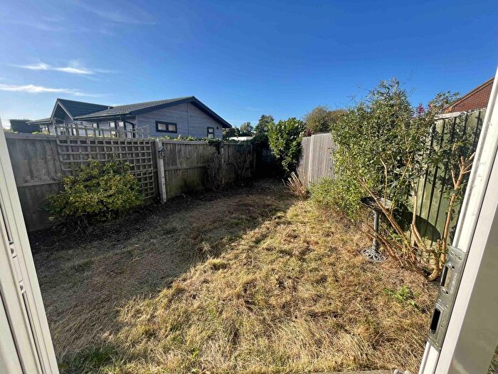 2 Bedroom End Terrace House To Rent In Harwich, CO12