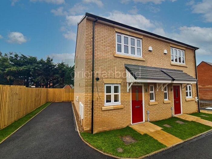 2 Bedroom Semi-Detached House To Rent In Greenhouse Close, Buckingham Fields, Northampton, NN4