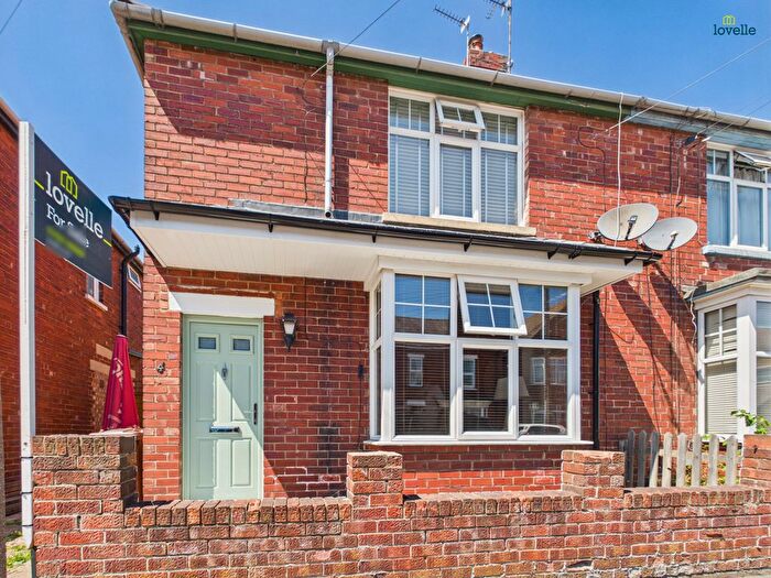 2 Bedroom Semi-Detached House For Sale In Severn Street, Lincoln, LN1
