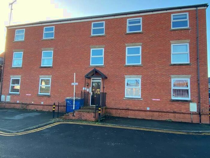 2 Bedroom Apartment To Rent In Vincent Street Macclesfield, SK11