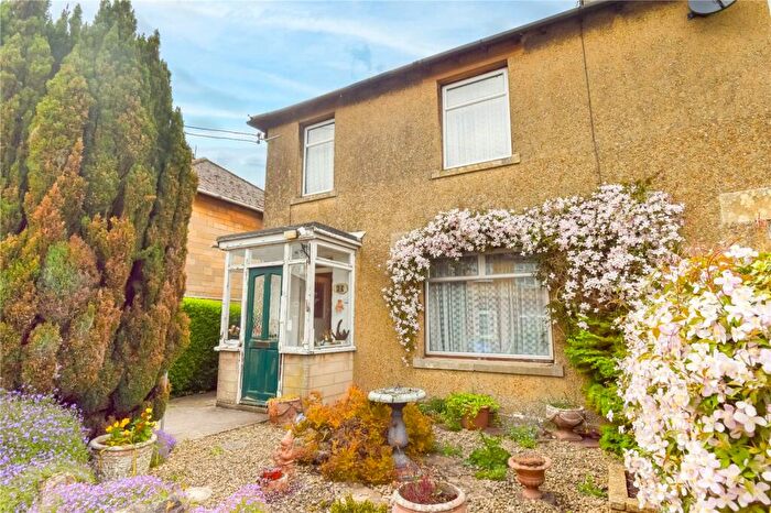 3 Bedroom Semi-Detached House For Sale In Avon Road, Devizes, Wiltshire, SN10