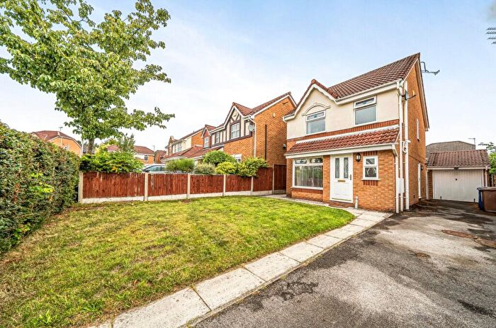 3 Bedroom Detached House For Sale In Gilwood Grove, Gladewood, Middleton, Manchester, M24