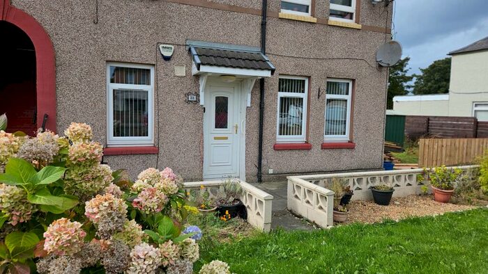 2 Bedroom Flat To Rent In Stenhouse Drive, Edinburgh, EH11