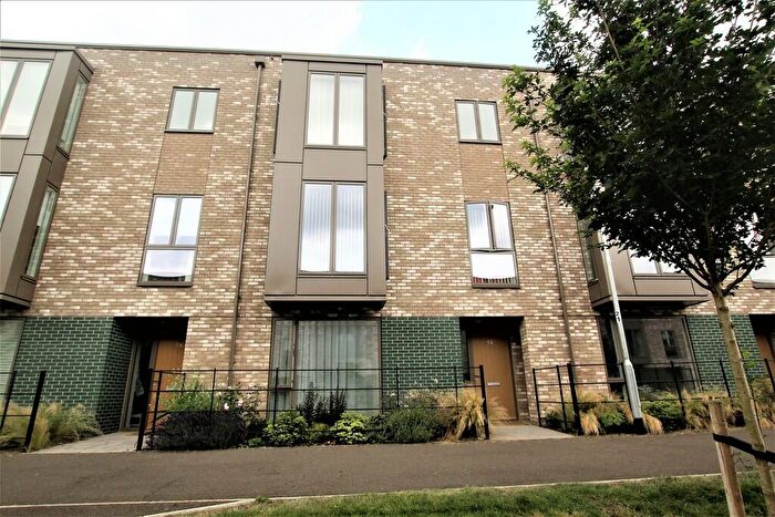 5 Bedroom Terraced House To Rent In Knightly Avenue, Cambridge, CB2