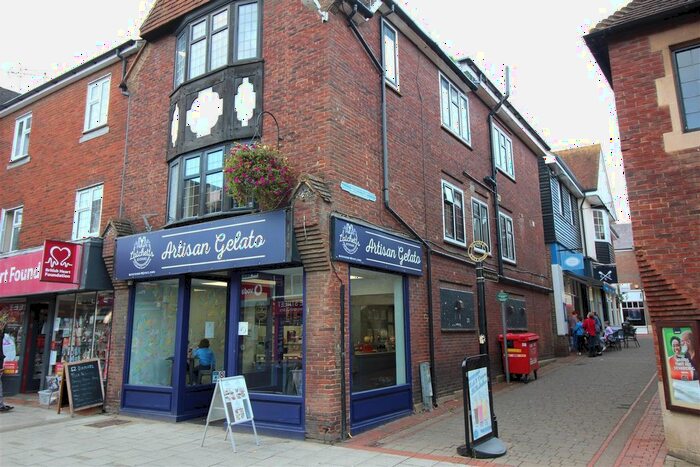 1 Bedroom Flat To Rent In High Street, Sevenoaks, TN13