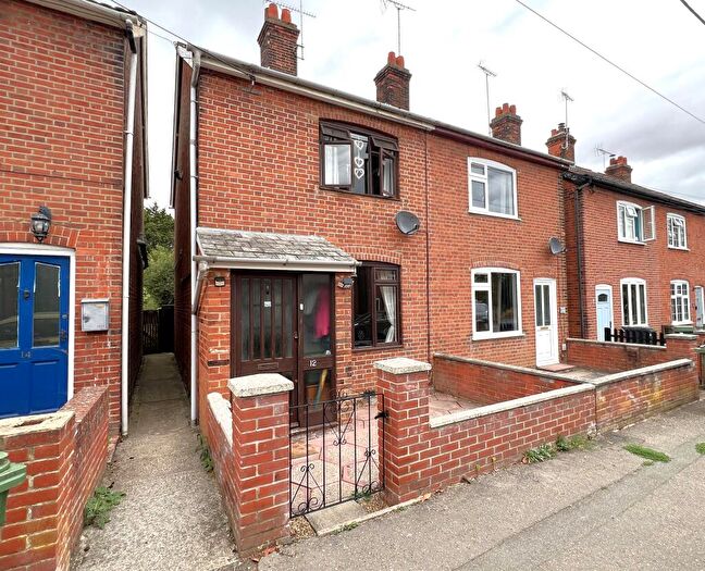 3 Bedroom Semi Detached House For Sale In Stanley Road, Halstead, Essex, CO9