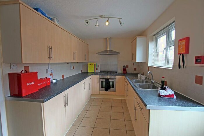 1 Bedroom Terraced House To Rent In Elizabeth Walk, Northampton, NN1
