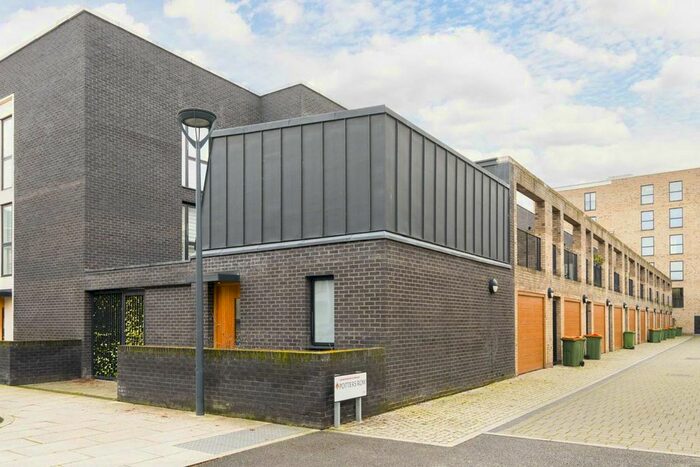 1 Bedroom Flat To Rent In Keirin Road, London, E20