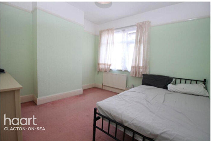 1 Bedroom Terraced House To Rent In Kingwell Avenue, Clacton-On-Sea, CO15