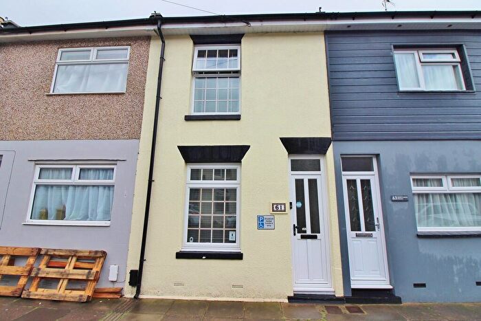 2 Bedroom Terraced House For Sale In Newcomen Road, Stamshaw, PO2