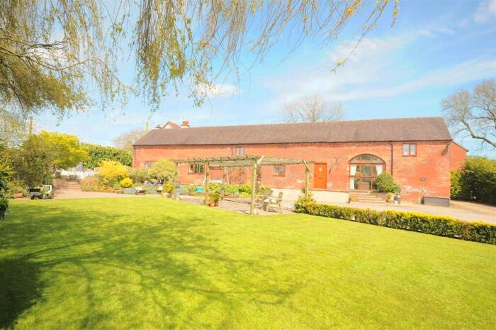 4 Bedroom Barn Conversion For Sale In Cotwalton, Stone, ST15