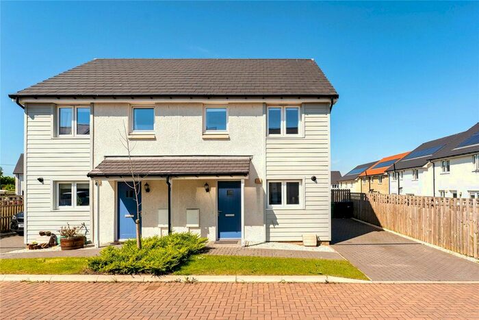 3 Bedroom Semi-Detached House To Rent In Nethershiel Crescent, East Calder, Livingston, EH53