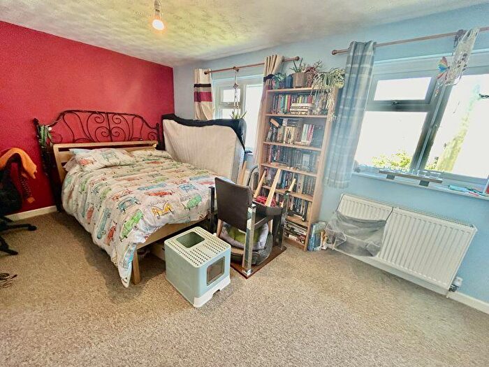 2 Bedroom Semi-Detached House For Sale In Artist Row, Fortuneswell, Portland, Dorset, DT5