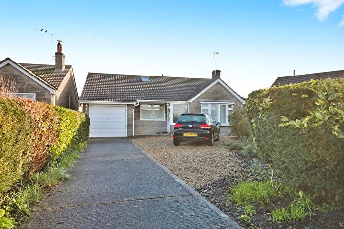 2 Bedroom Detached Bungalow For Sale In Leighton Close, Evercreech, Shepton Mallet, BA4