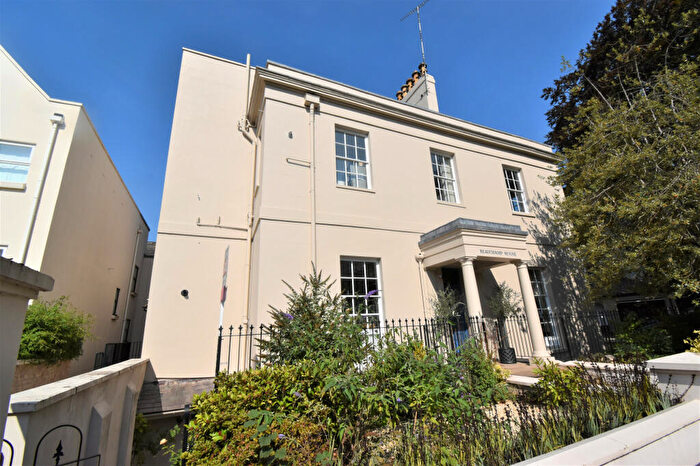 2 Bedroom Apartment To Rent In Beauchamp Hill, Leamington Spa, Warwickshire, CV32