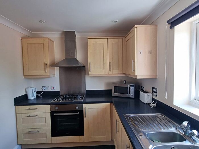 2 Bedroom Flat To Rent In Badgers Walk, Oxford, OX4