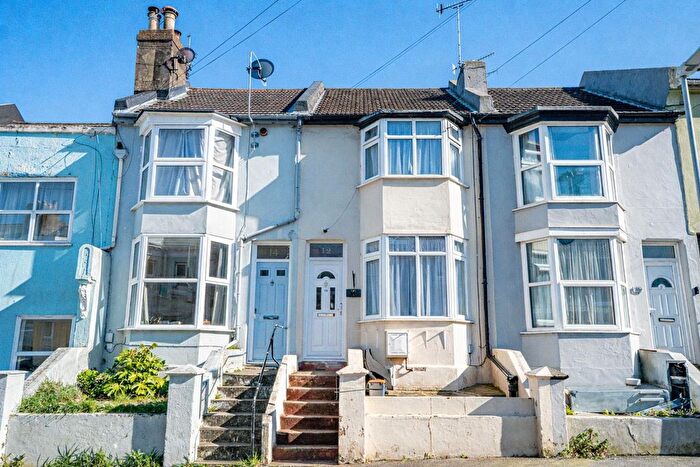 2 Bedroom Terraced House For Sale In St Georges Road, Hastings, TN34