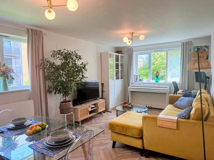 1 Bedroom Flat To Rent In Carolina Close, London, E15