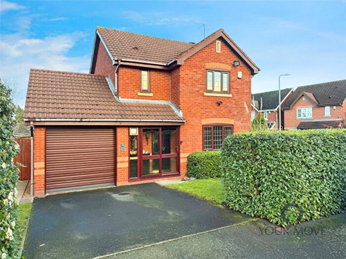 3 Bedroom Detached House For Sale In Portfield Drive, Tipton, West Midlands, DY4
