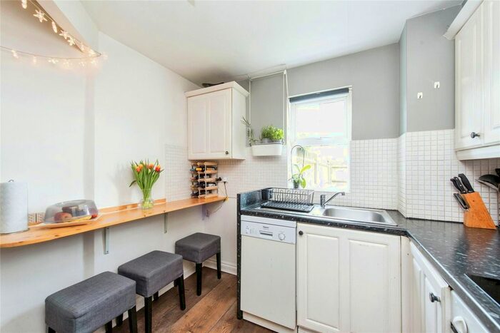 2 Bedroom Flat For Sale In Perkin Close, Hounslow, TW3