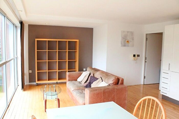 2 Bedroom Apartment To Rent In The Mill, Southhall Street, Salford, M5