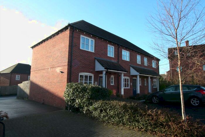 2 Bedroom End Of Terrace House To Rent In Greenacre Way, Shaftesbury, SP7