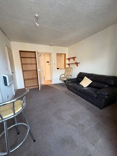 1 Bedroom Flat For Sale In Peddie Street, West End, Dundee, DD1