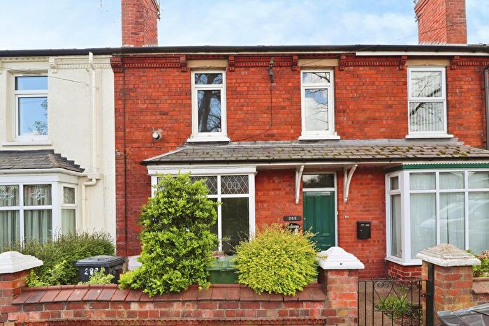 2 Bedroom Terraced House For Sale In Burton Road, Lincoln, LN1