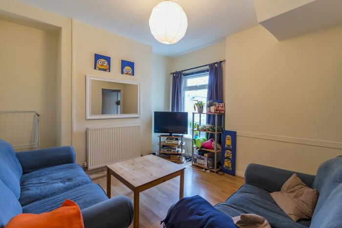 3 Bedroom Terraced House To Rent In Kingsland Terrace, Treforest, Pontypridd CF37