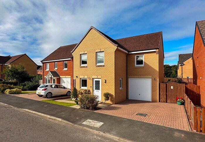 3 Bedroom Detached House For Sale In Kittlegairy View, Peebles, EH45