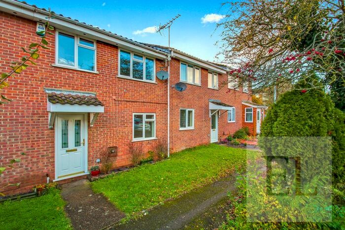 3 Bedroom Terraced House To Rent In Melville Close, Ickenham, Uxbridge, Greater London, UB10