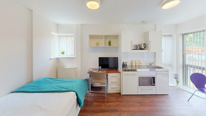 Studio To Rent In Premium Studio, Park House, - Park Street, LU1