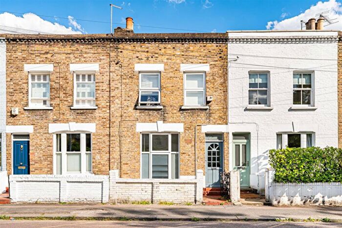 1 Bedroom Property To Rent In Dawlish Road, Leyton, London, E10