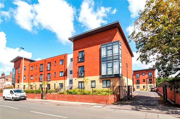 2 Bedroom Flat To Rent In Broughton Place, Salford, M7