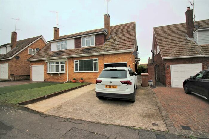 3 Bedroom House To Rent In Snelling Grove, Chelmsford, CM2