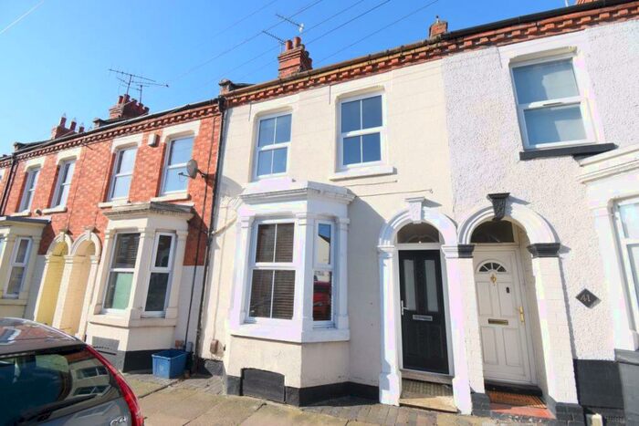 3 Bedroom House To Rent In Whitworth Road, Abington, NN1