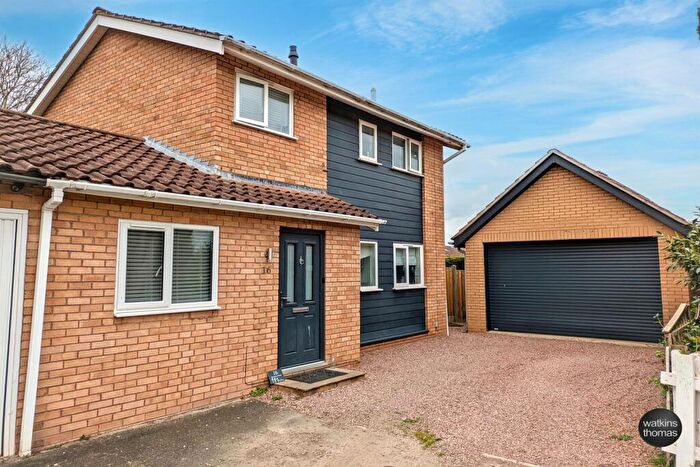 4 Bedroom Detached House For Sale In Doncaster Avenue, Hereford, HR4