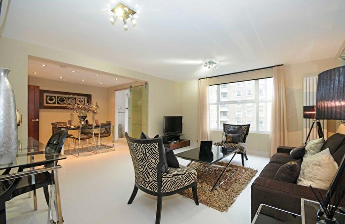 3 Bedroom Flat To Rent In St. Johns Wood Park, London, NW8