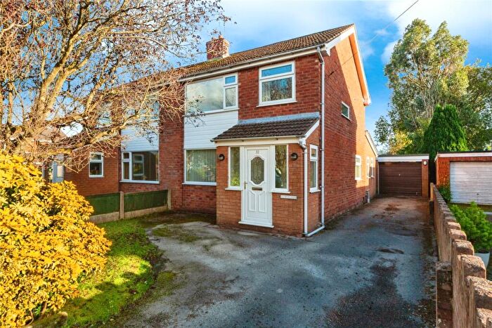 3 Bedroom Semi-Detached House For Sale In Bryn Hyfryd, Coedpoeth, Wrexham, LL11
