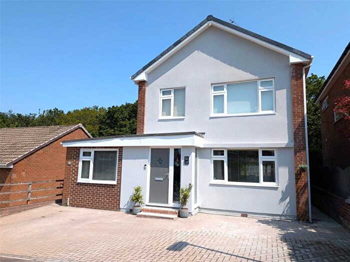 3 Bedroom Detached House For Sale In Glenside, Consett, Durham, DH8