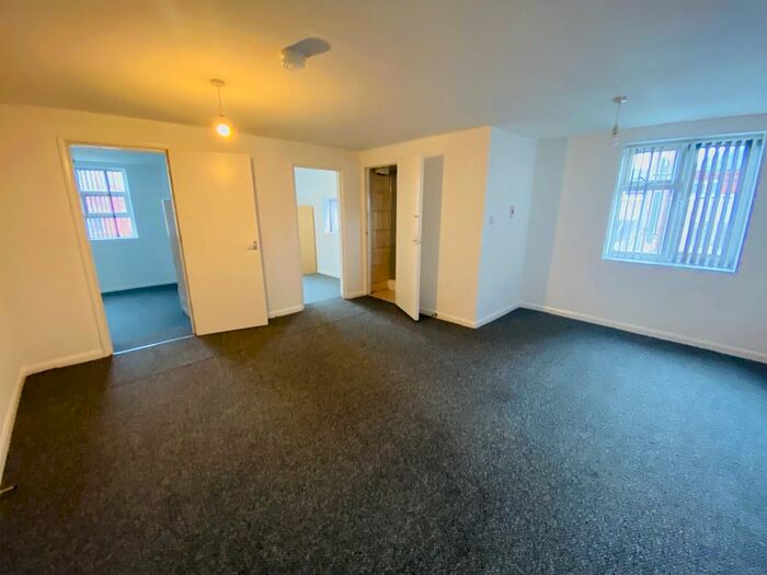 2 Bedroom Flat To Rent In Milligan Road, Leicester, LE2