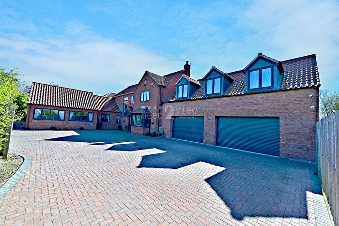5 Bedroom Detached House For Sale In Holly Court, Rolleston, NG23