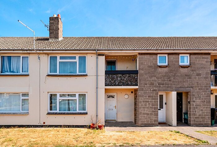 2 Bedroom Flat For Sale In Willow Close, Westfield, Radstock, Somerset, BA3