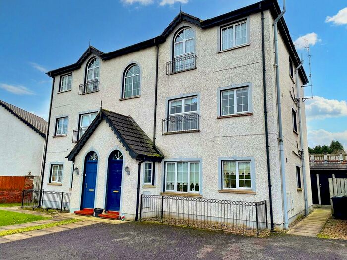 2 Bedroom Apartment For Sale In Daisy Hill Court, Banbridge, BT32