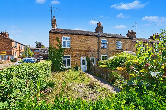 2 Bedroom End Of Terrace House For Sale In New Street, Stamford, PE9