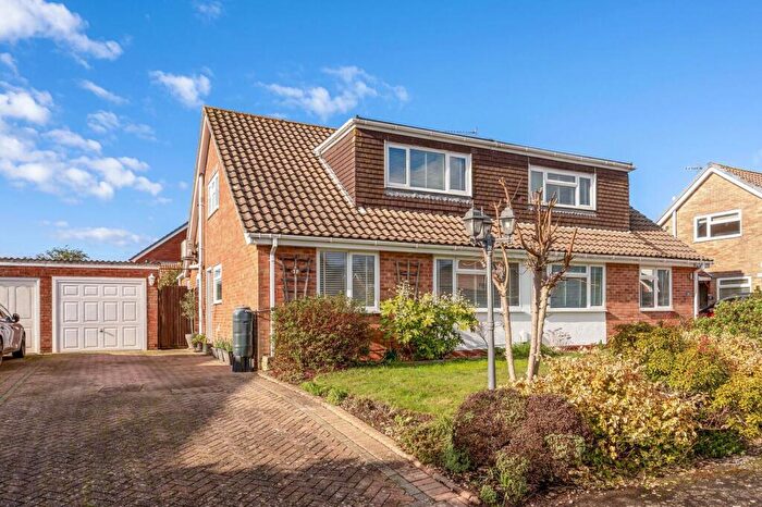 4 Bedroom House For Sale In Oaklands Way, Titchfield Common, PO14