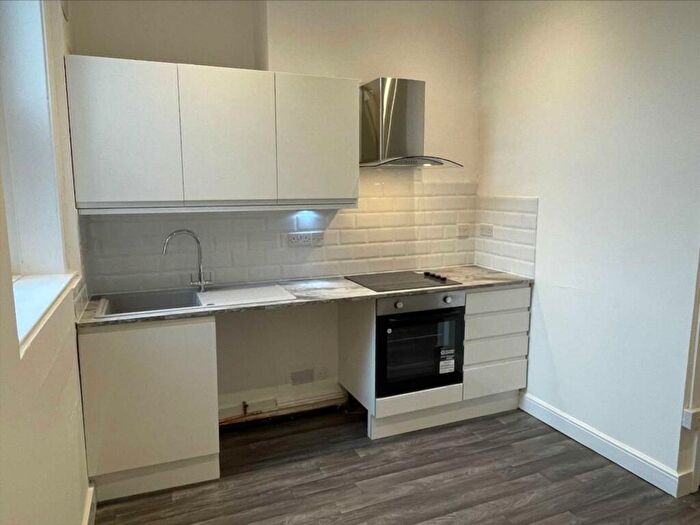 Studio To Rent In Kings Road, Doncaster, DN1