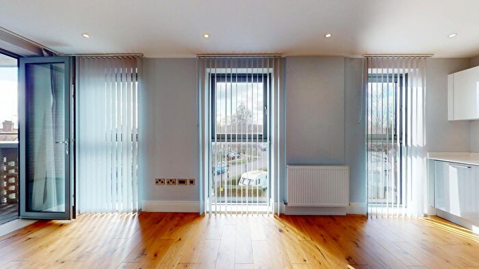 1 Bedroom Flat To Rent In Eastcote Avenue, Sudbury Hill, UB6