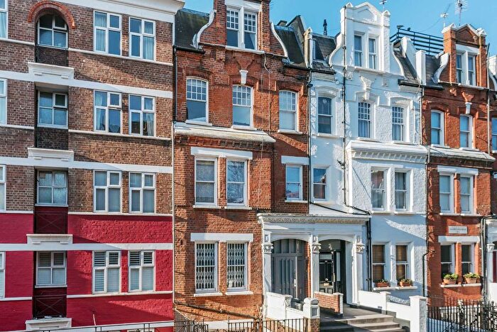 1 Bedroom Flat To Rent In Gledstanes Road, London, W14